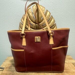 Dooney & Bourke Helena Shopper in Cranberry Pebbled Leather GUC